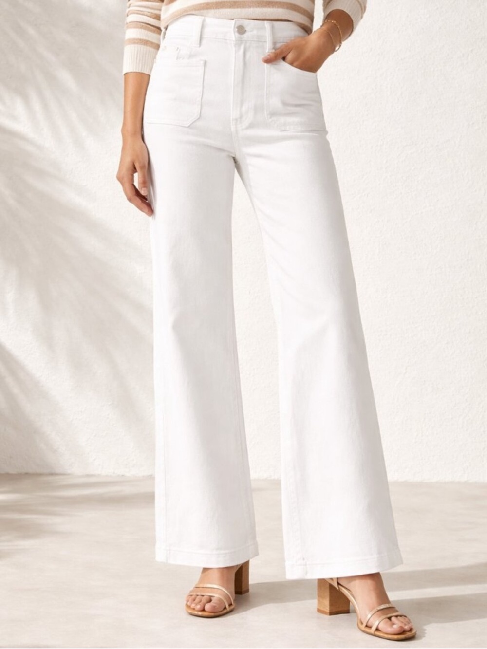 Paige Leenah Wide Leg Patch Pocket Jeans in Bright White Size 30 Coastal Preppy
